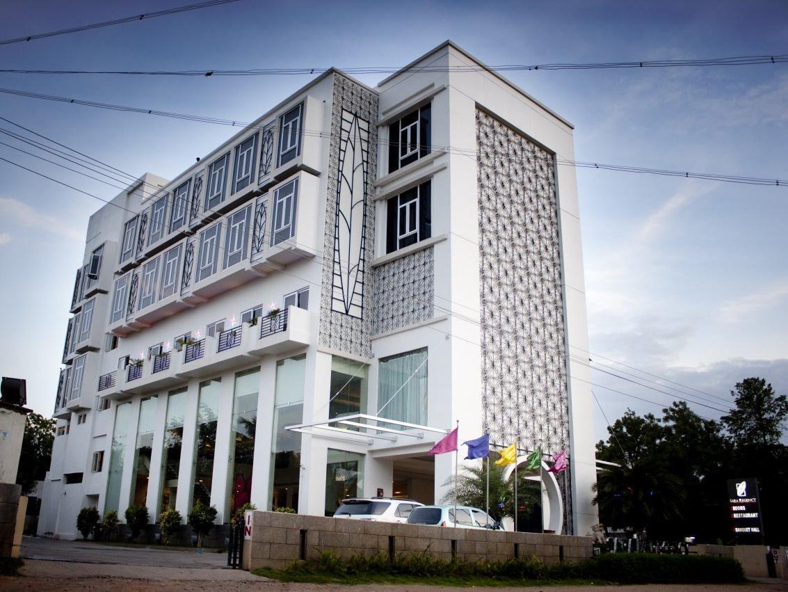 Sara Regency Hotel Kumbakonam Exterior photo
